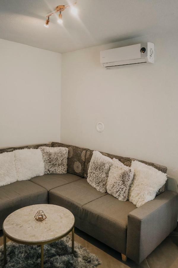 Apartman Bacchus Pula Extérieur photo